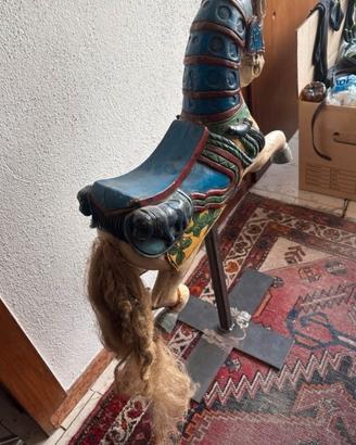 Antico cavallo da giostra in legno intagliato 62cm
