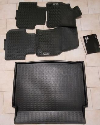 Set tappeti gomma e vasca audi Q3