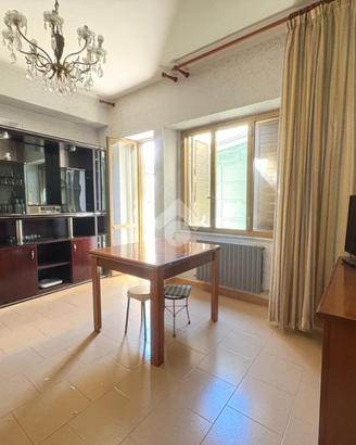 3 LOCALI A CATANZARO