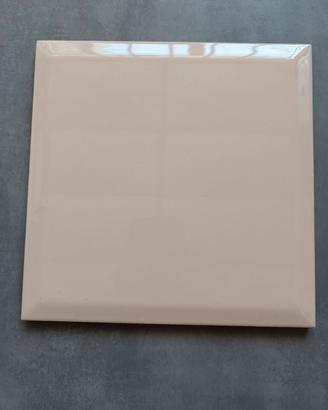 piastrella 20x20