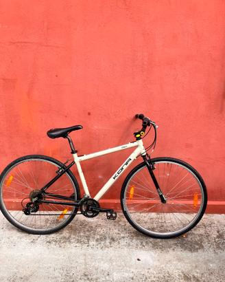 Bicicletta Moutainbike Kona color  beige