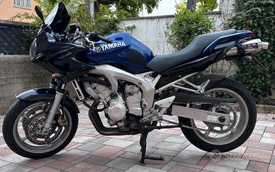 Yamaha Fazer 600