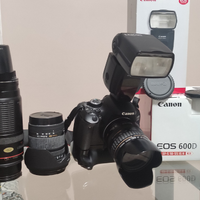 Canon EOS 600 D + obiettivi e flash