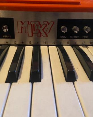 Organo elettronico vintage anni ‘70 arancione