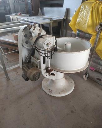 Impastatrice ex panettiere