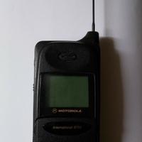Motorola 8700 GSM LCD senza accessori