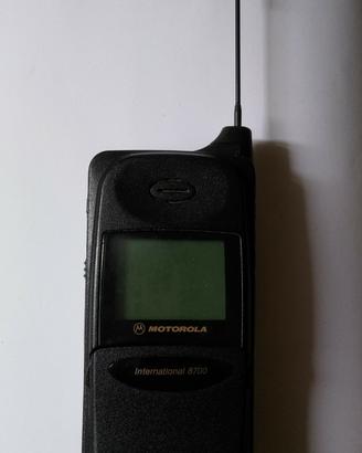Motorola 8700 GSM LCD senza accessori