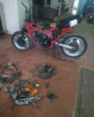 Honda vf 400f