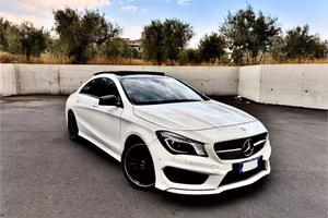 Mercedes-benz CLA 250 AMG PREMIUM PLUS