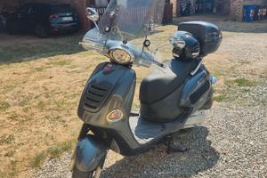 Scooter KYMCO YUP 250