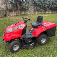 trattorino tagliaerba marca efco 18 cavalli 