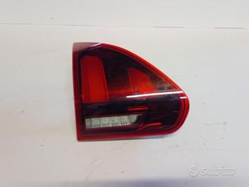 STOP POSTERIORE SINISTRO INTEGRATO NEL PORTELLO PE