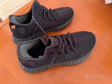 Adidas Yeezy Boost 350 V2 Black
