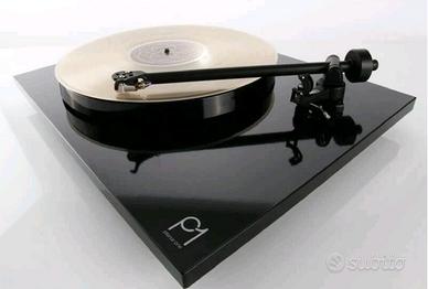 giradischi rega p1