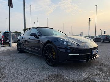 PORSCHE Panamera 4 PACK TECHART
