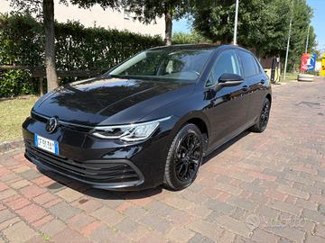 Volkswagen Golf 1.0 TSI EVO Life