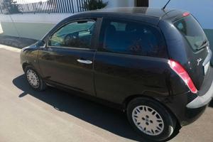 Lancia Y Anno 2006