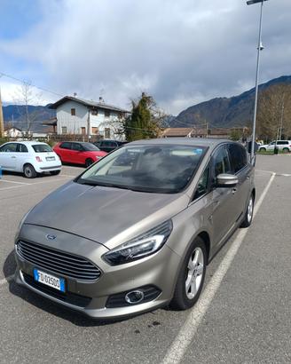 Ford S-max Titanium 4x4 2.0 TDCi 180cv