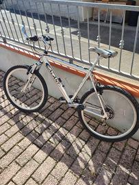 MTB front