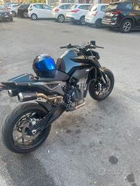 Duke 790