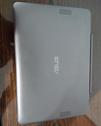 Asus trasformante 2 in 1