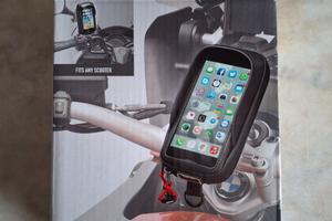 GIVI S957B porta smartphone universale da manubrio