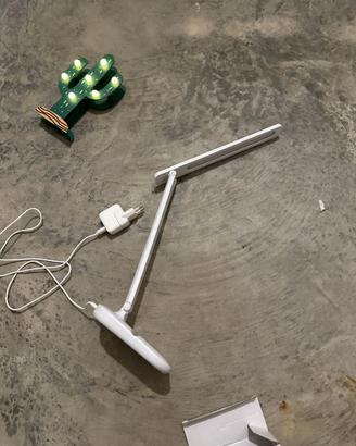 lampada da tavolo a led