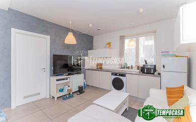 LUMINOSO MONOLOCALE IN PALAZZINA DEL 2017 CON GIAR