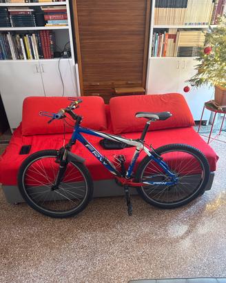 Mountain Bike FRW – 26” – Shimano – Ammortizzata