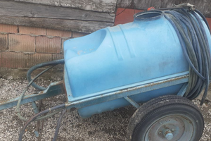 Botte irroratrice 300lt motore scoppio carretto