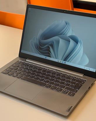 Lenovo ThinkBook 14 - 16 GB RAM - Intel i5