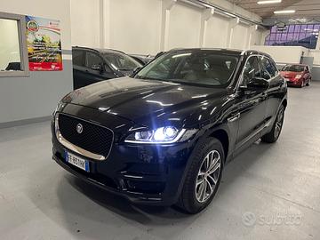 Jaguar F-Pace 2.0 D 180 CV Prestige