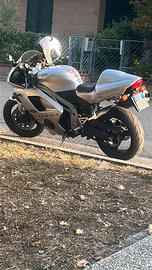 Triumph Daytona 955i