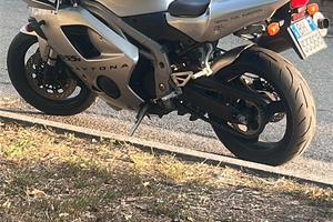 Triumph Daytona 955i
