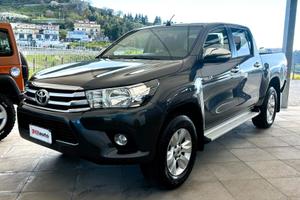 Toyota Hilux 2.4 D-4D 4WD 4 porte Double Cab Loung