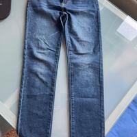Jeans Levi's Ribcage Straigth/ragazza 14A 158 cm.