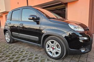 Fiat Panda Hybrid city life