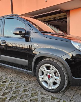 Fiat Panda Hybrid city life