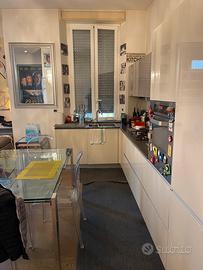 Appartamento Ristrutturato Metro Piola