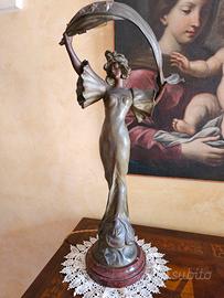 Lampada scultura in bronzo Art Noveau