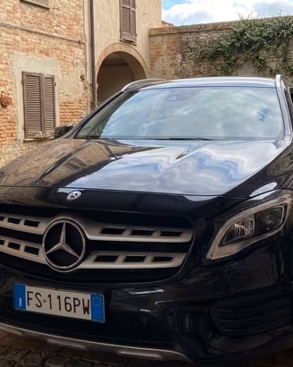 Mercedes GLA x156 4MATIC AMG 200d