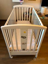 Lettino Foppapedretti Hippo Love bianco con ruote