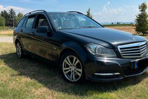 Mercedes C200 CDI   BlueEFFICENCY 
