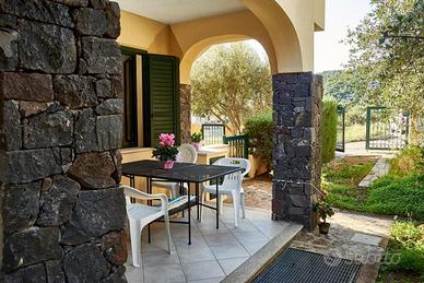 Sardegna - cala gonone appartamento con giardino