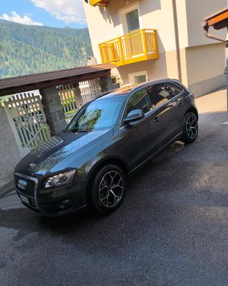 Audi Q5 GANCIO TRAINO