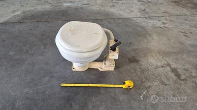 WC nautico Manuale Usato