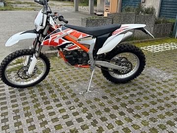 KTM 250 R FREERIDE 2 TEMPI AVVIAMENTO ELETTRICO