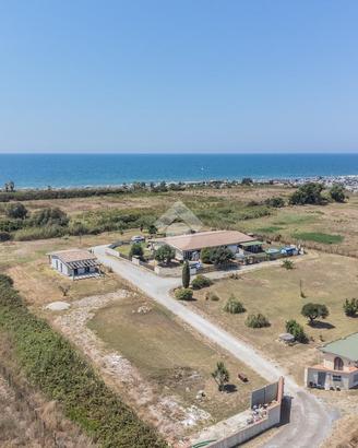 PORZIONE DI BIFAMILIARE A CERVETERI