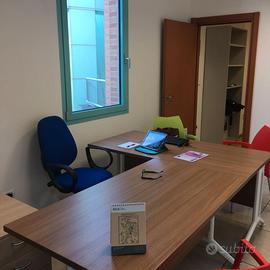 arredi per ufficio usati in eccellente stato