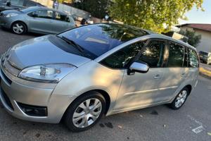 Auto Citroen c4 7posti